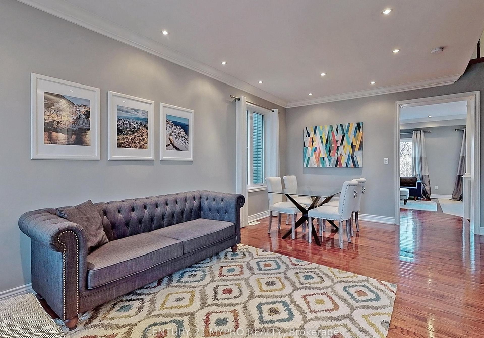 12-cree-drive-ajax-ontario-e12428863