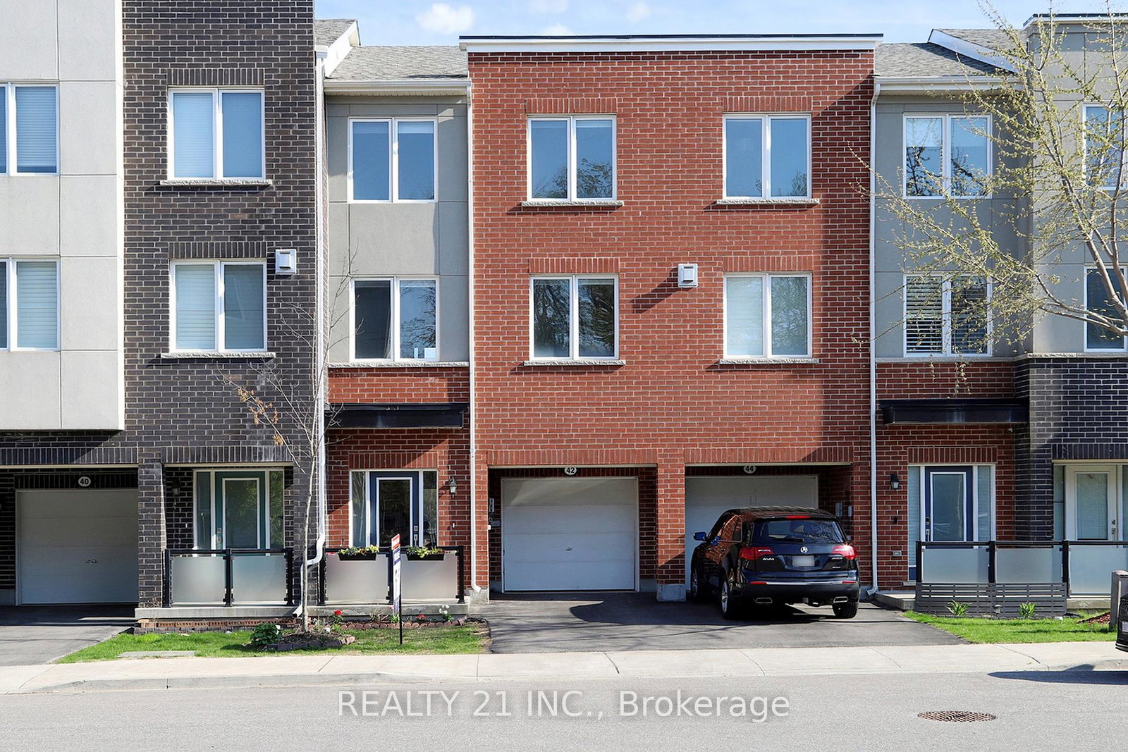 42-heron-park-place-n-scarborough-ontario-e12430189