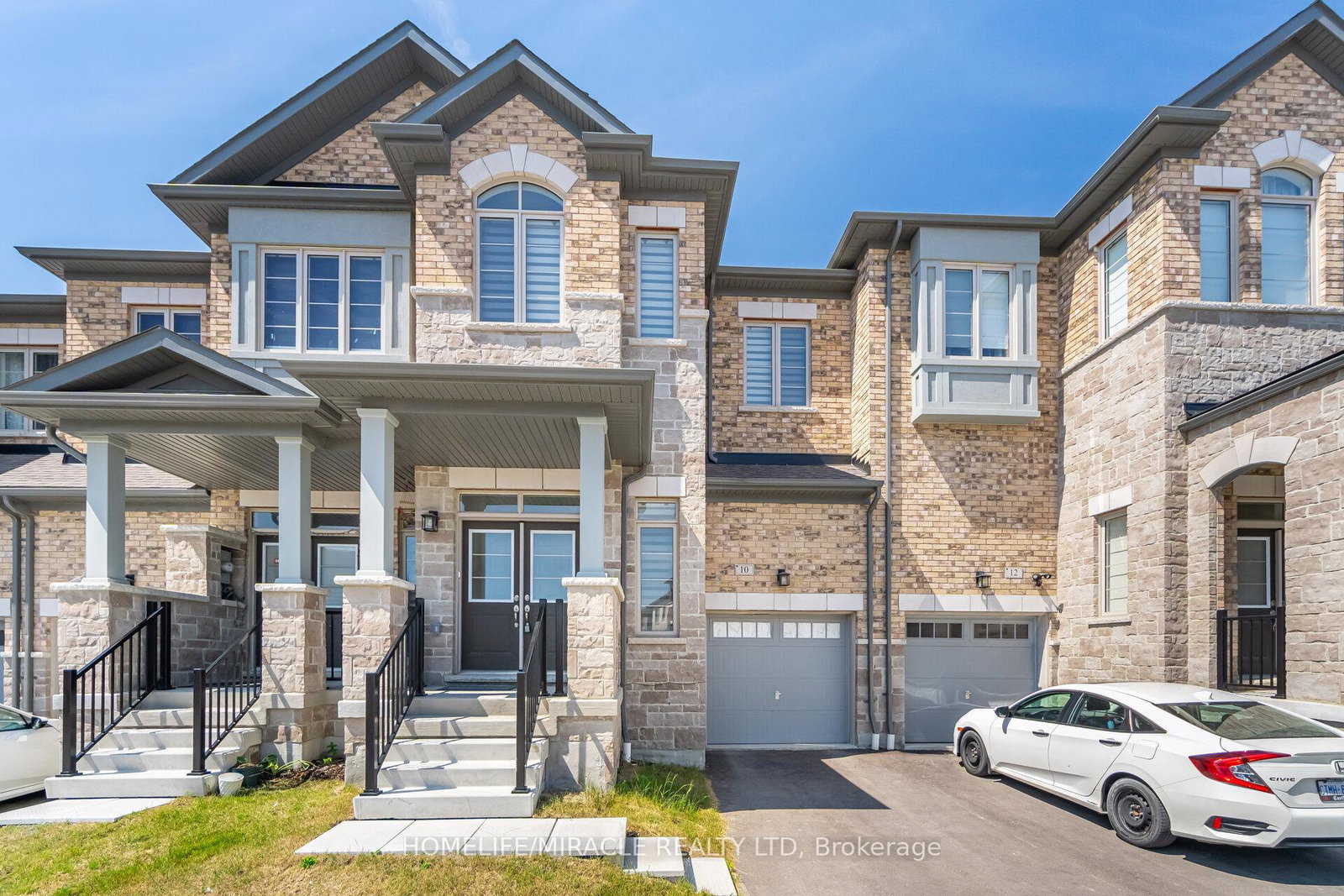 10-van-wart-street-whitby-ontario-e12430278