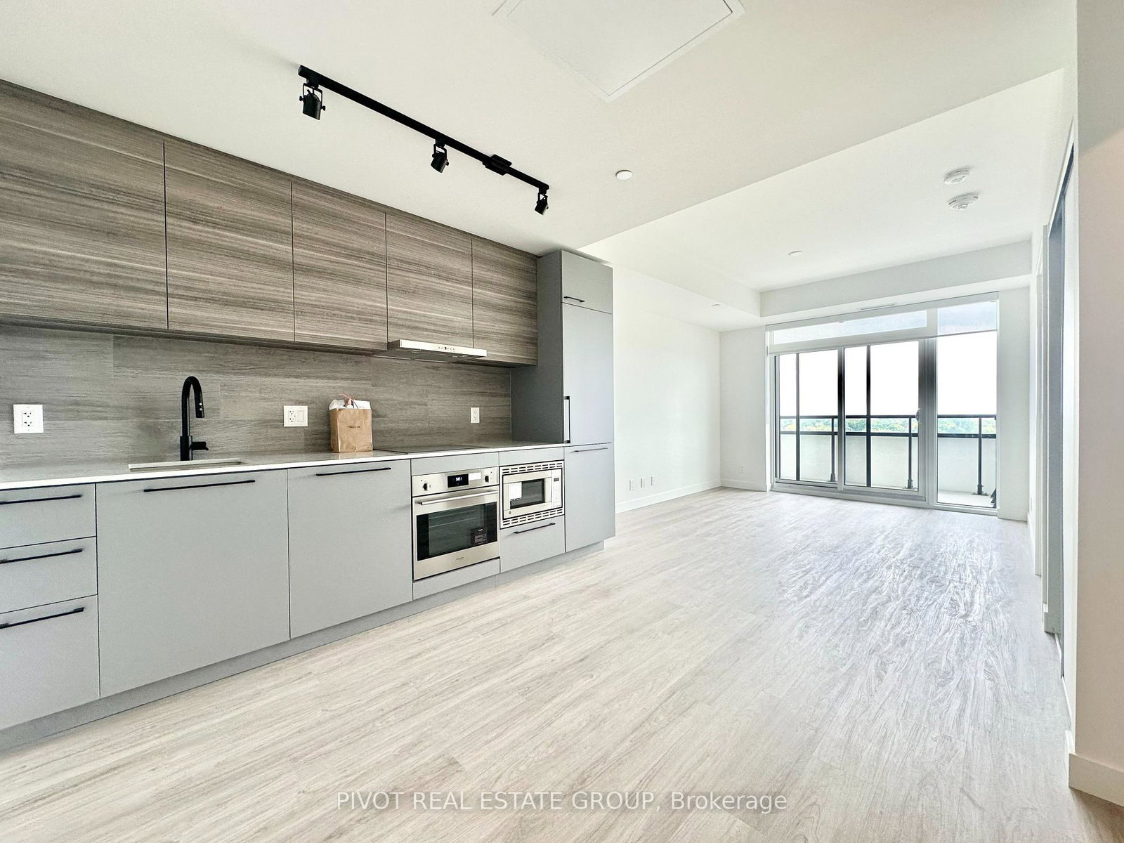 1050-eastern-avenue-toronto-ontario-e12430778