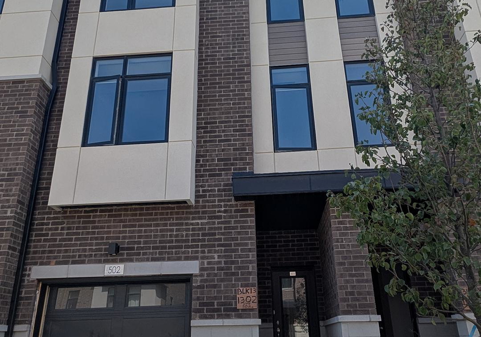 1695-dersan-street-pickering-ontario-e12431005