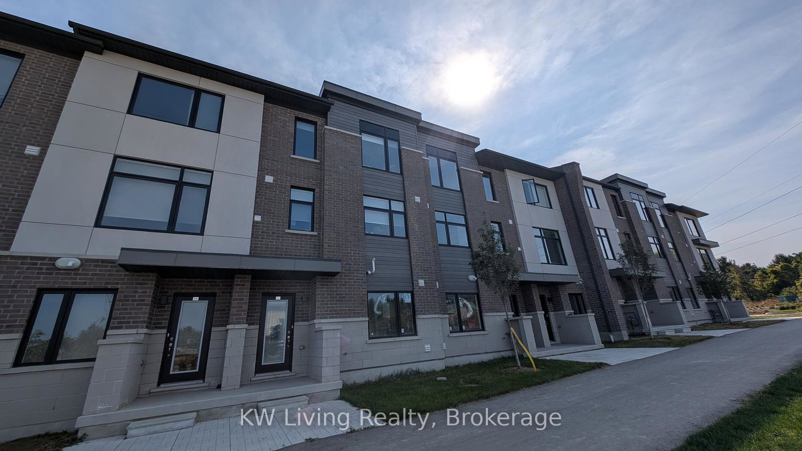 1695-dersan-street-pickering-ontario-e12431012
