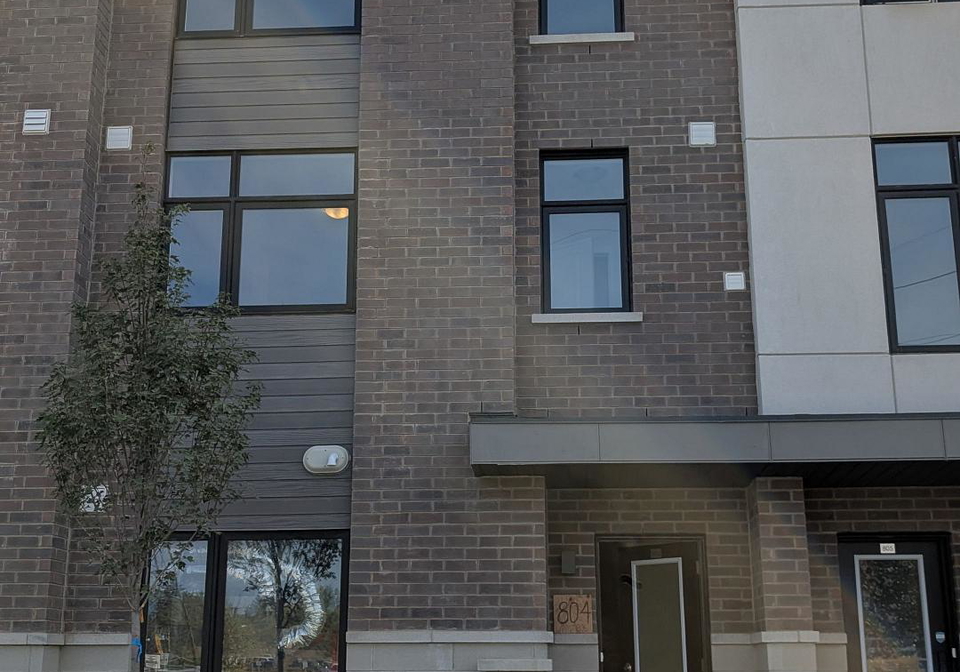 1695-dersan-street-pickering-ontario-e12431012