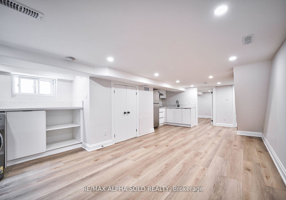 11a-endean-avenue-toronto-ontario-e12431256
