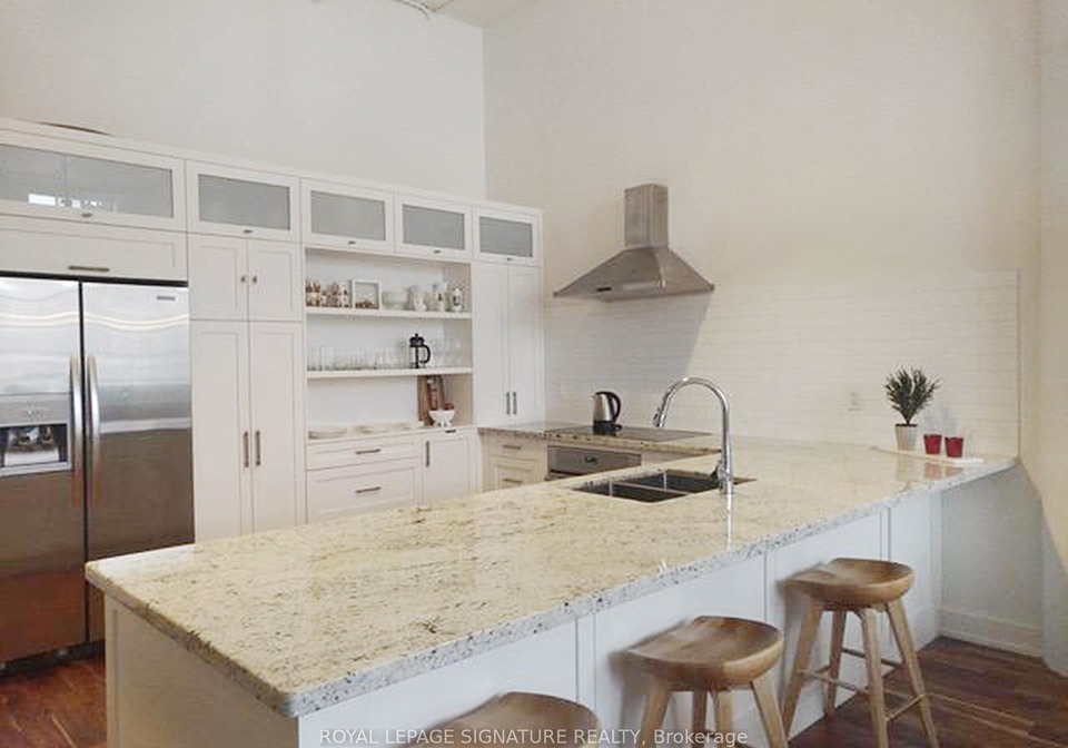 245-carlaw-avenue-toronto-ontario-e12431502