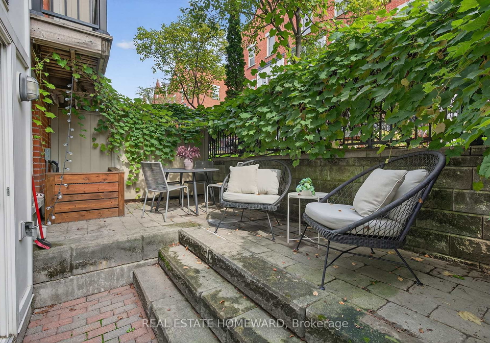 1frances-loring-lane-toronto-ontario-e12431890