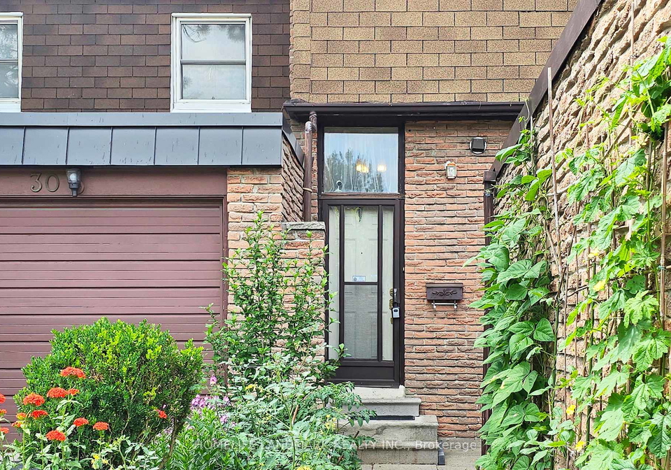 32-lamoreaux-drive-scarborough-ontario-e12431921