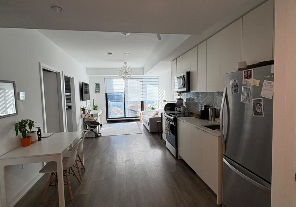 1604-charles-street-whitby-ontario-e12432803