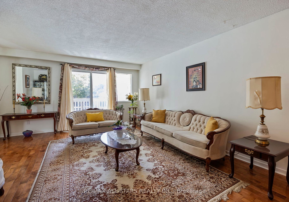 54-kennaley-crescent-e-scarborough-ontario-e12432872