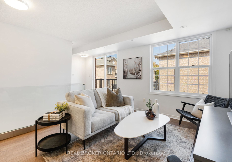35-strangford-lane-scarborough-ontario-e12432892
