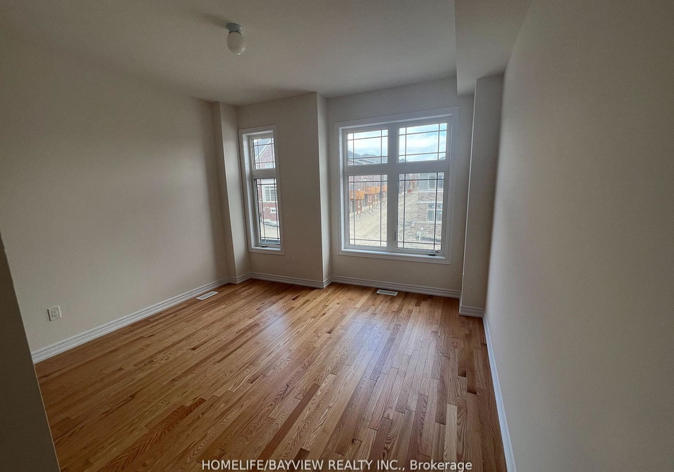 915-crowsnet-hollow-s-pickering-ontario-e12433271
