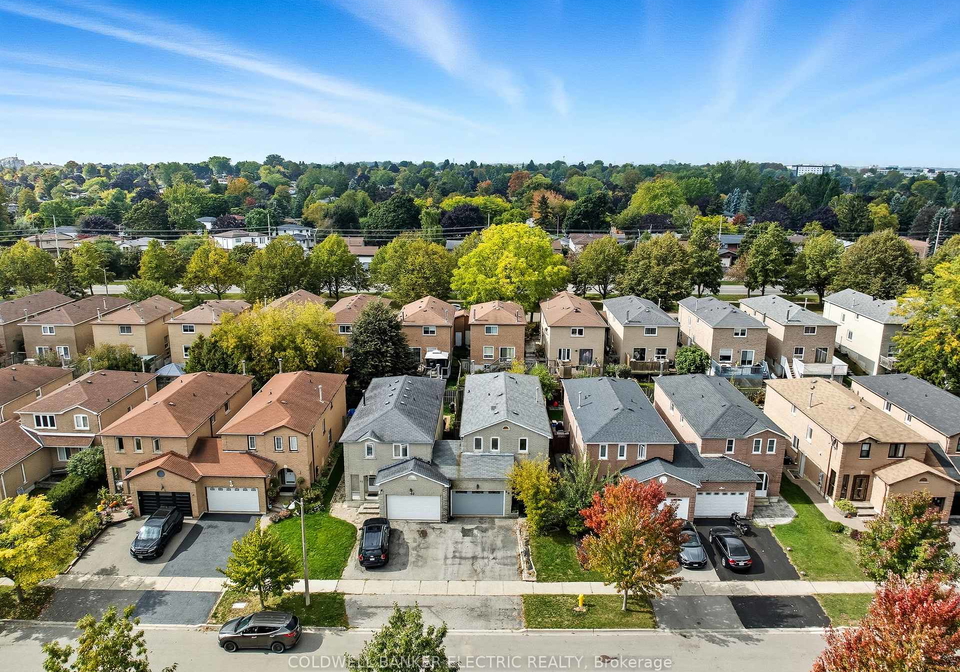 50-leach-drive-ajax-ontario-e12433375