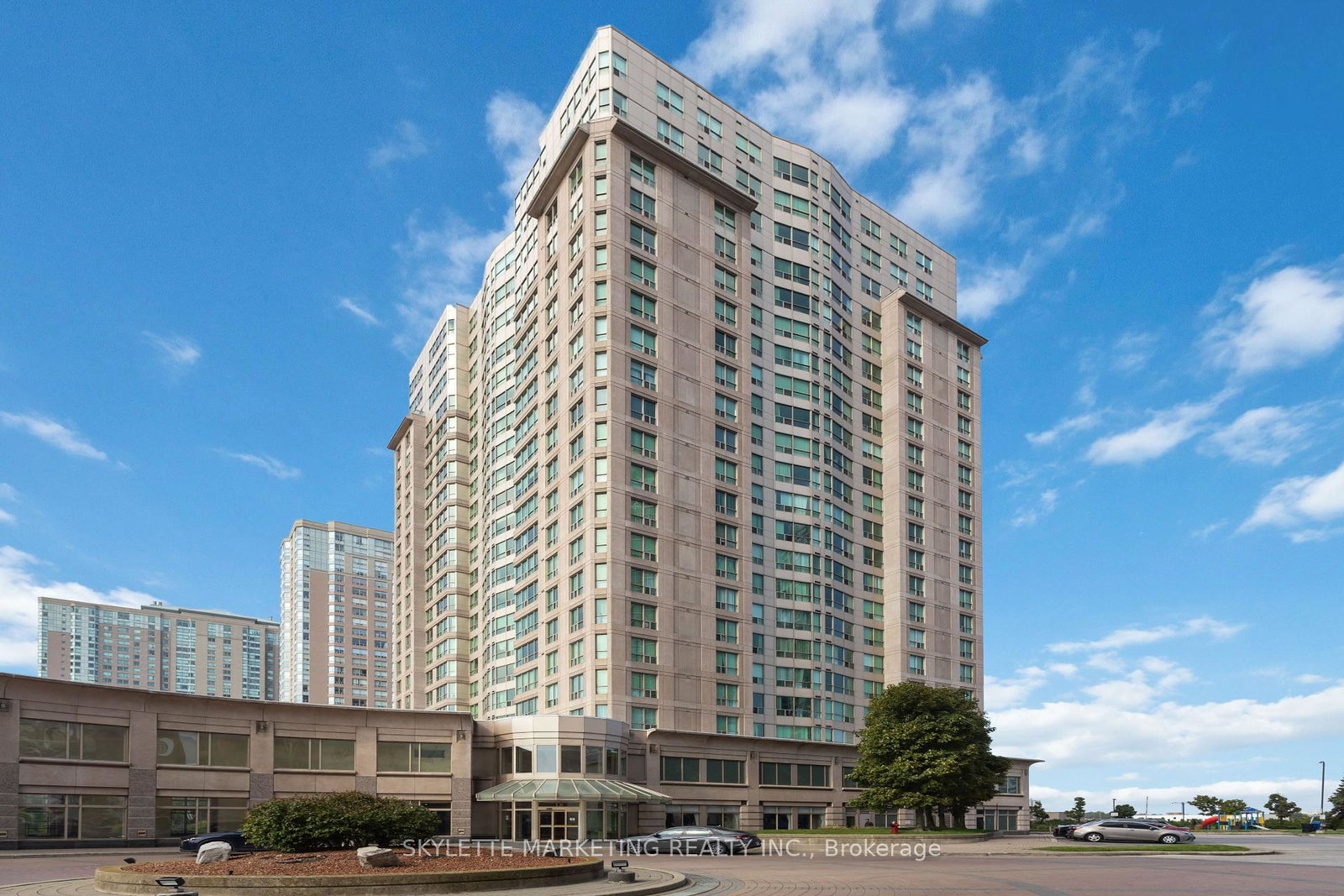 18-lee-centre-drive-scarborough-ontario-e12433630