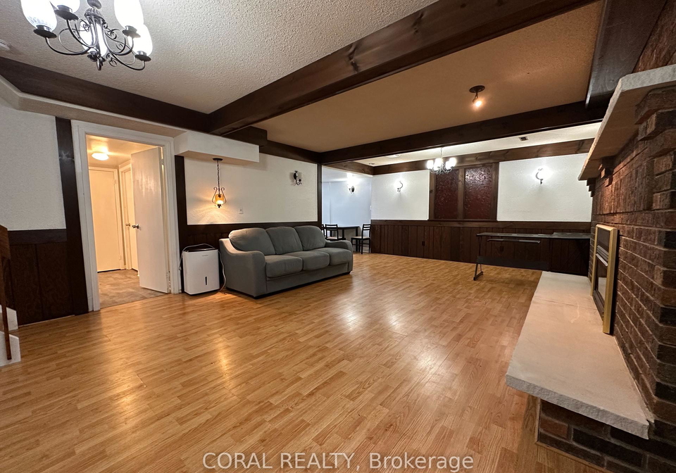 5296-lawrence-avenue-e-scarborough-ontario-e12433822