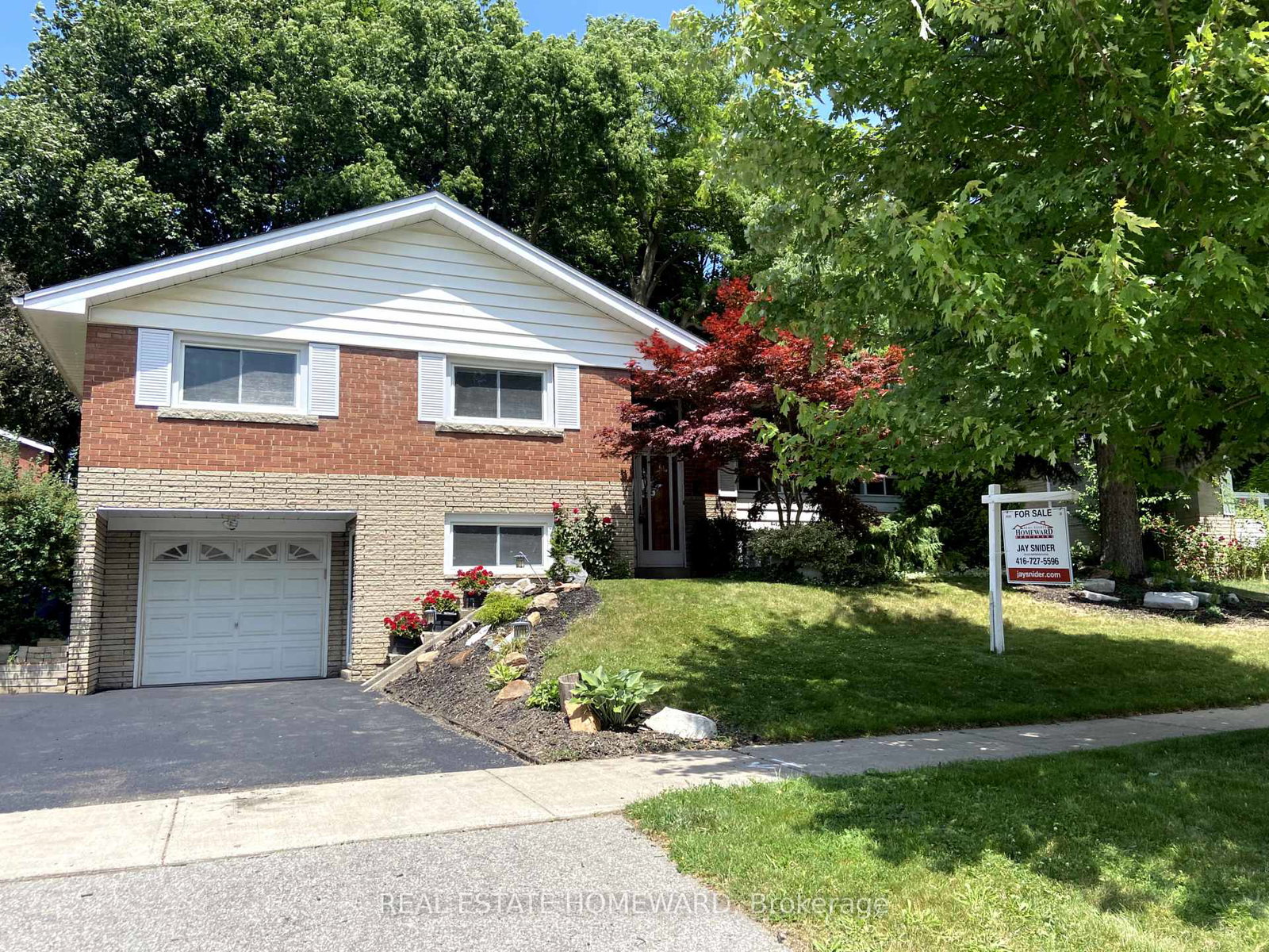 8-burnview-crescent-scarborough-ontario-e12434236