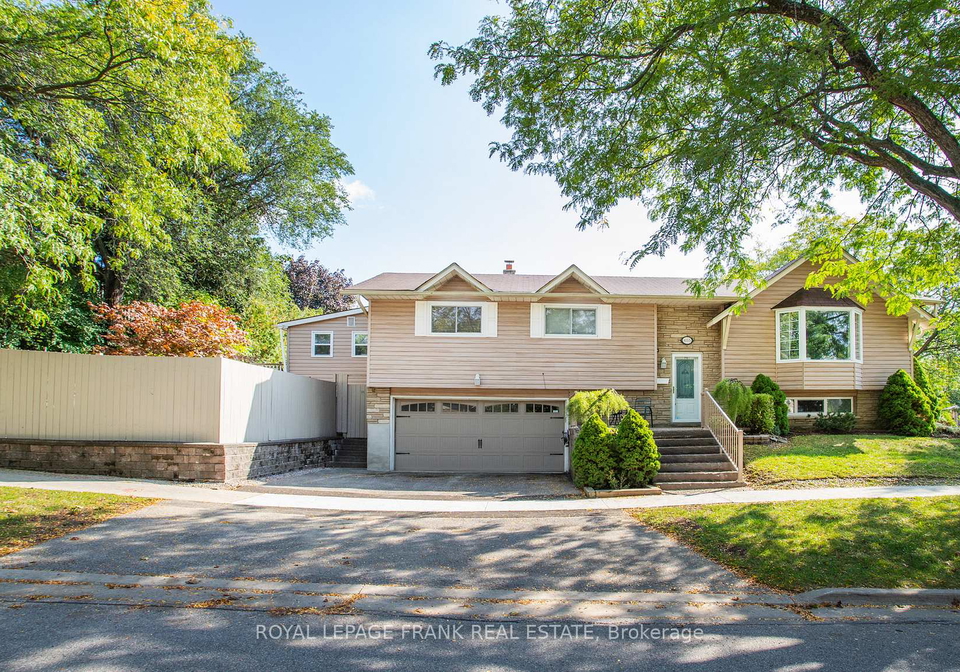 655-bermuda-avenue-oshawa-ontario-e12434352