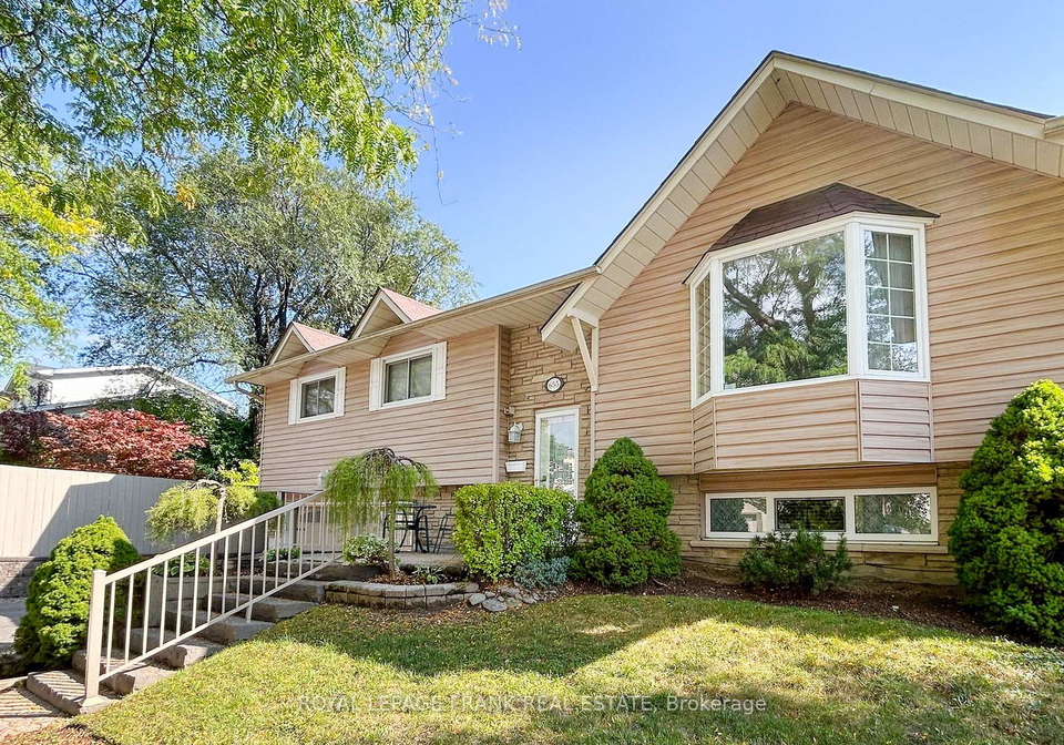 655-bermuda-avenue-oshawa-ontario-e12434352