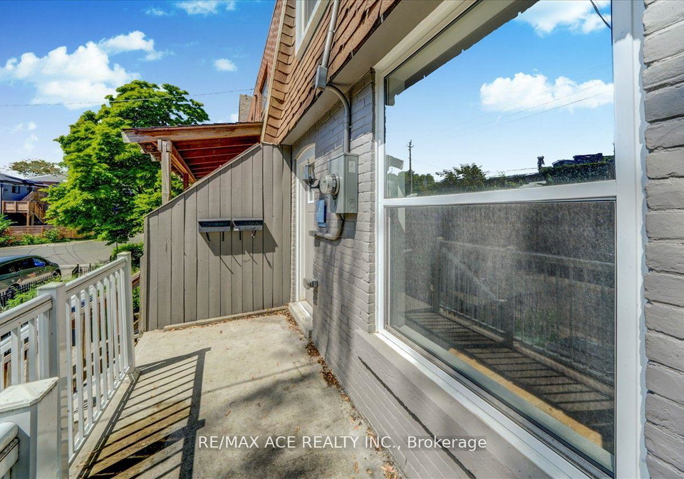 183-munro-street-toronto-ontario-e12434819