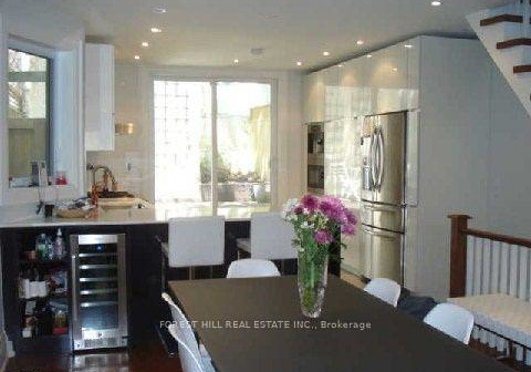 44-tennis-crescent-toronto-ontario-e12435172