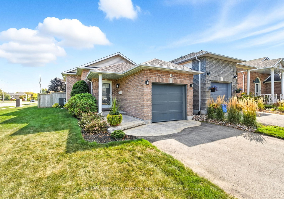 1-daiseyfield-avenue-clarington-ontario-e12436499