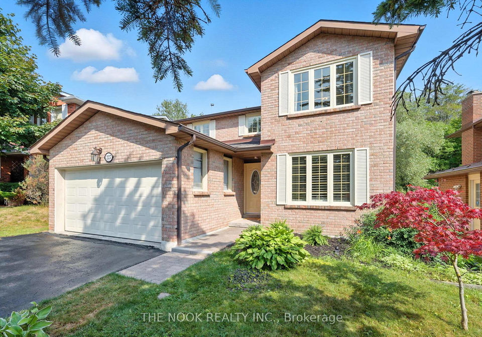 227-blue-heron-drive-oshawa-ontario-e12436506