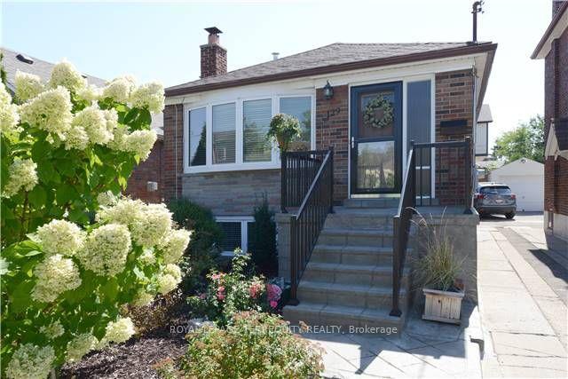 129-memorial-park-avenue-east-york-ontario-e12436544