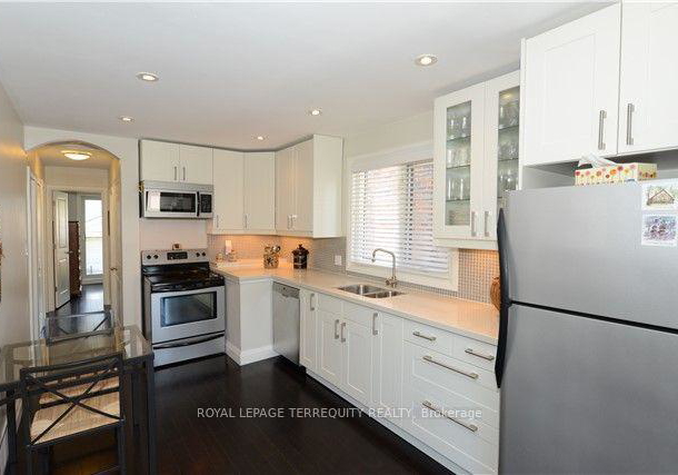 129-memorial-park-avenue-east-york-ontario-e12436544