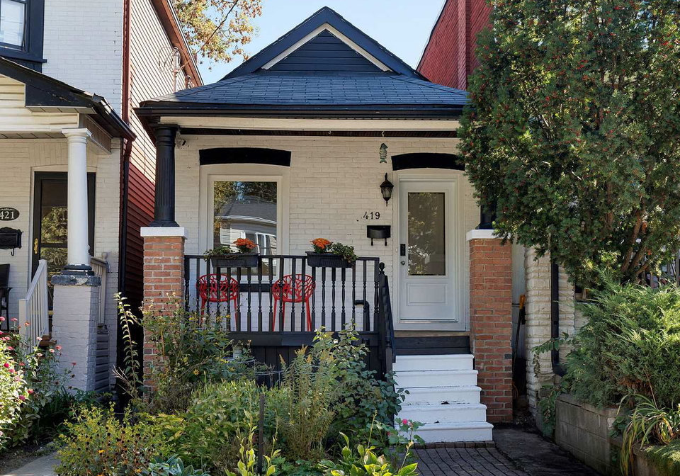 419-rhodes-avenue-toronto-ontario-e12436679
