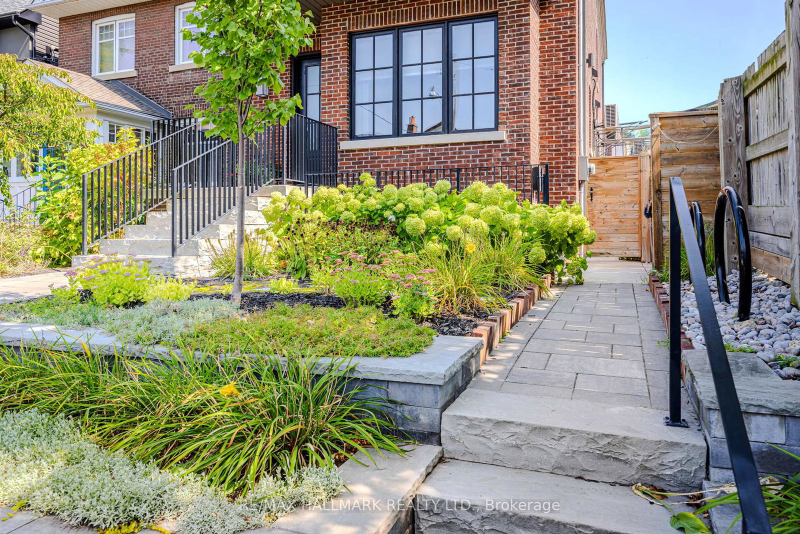 81-gough-avenue-east-york-ontario-e12436733