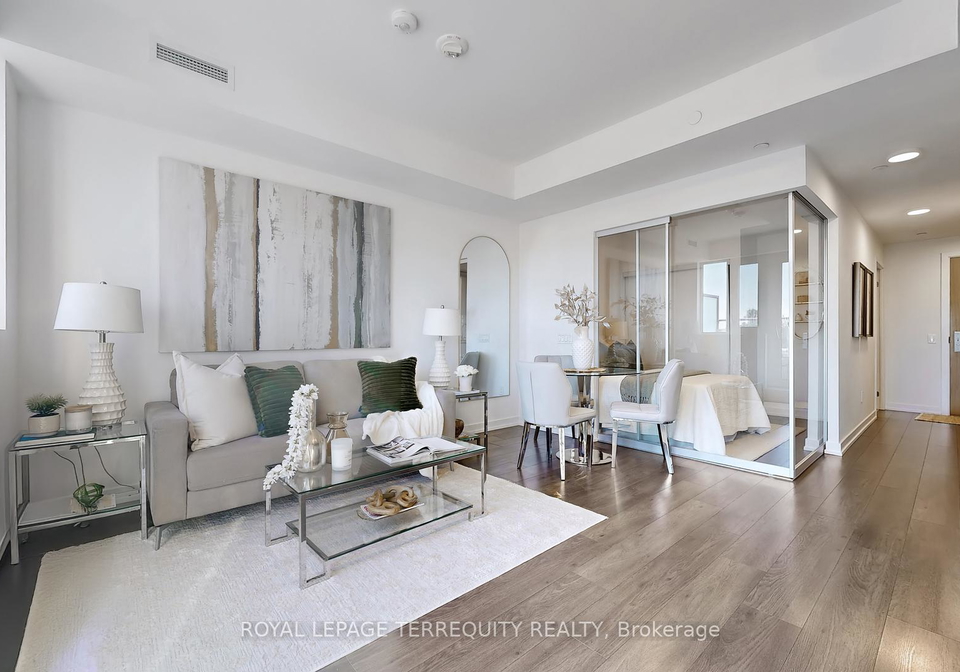 150-logan-avenue-toronto-ontario-e12436757