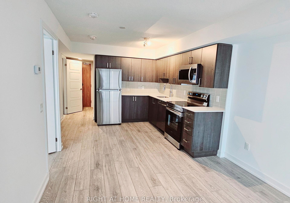 1455-celebration-drive-pickering-ontario-e12437270