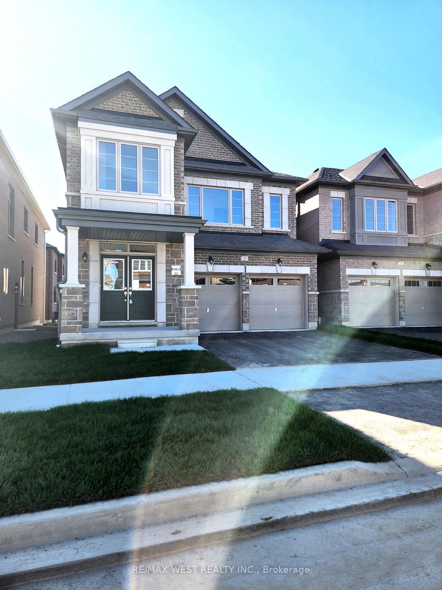 5-fire-king-drive-whitby-ontario-e12437631