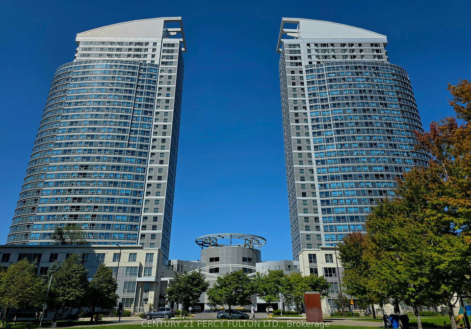 38-lee-centre-drive-scarborough-ontario-e12437688