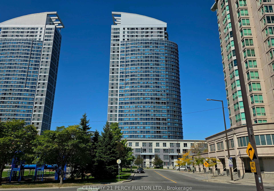38-lee-centre-drive-scarborough-ontario-e12437688