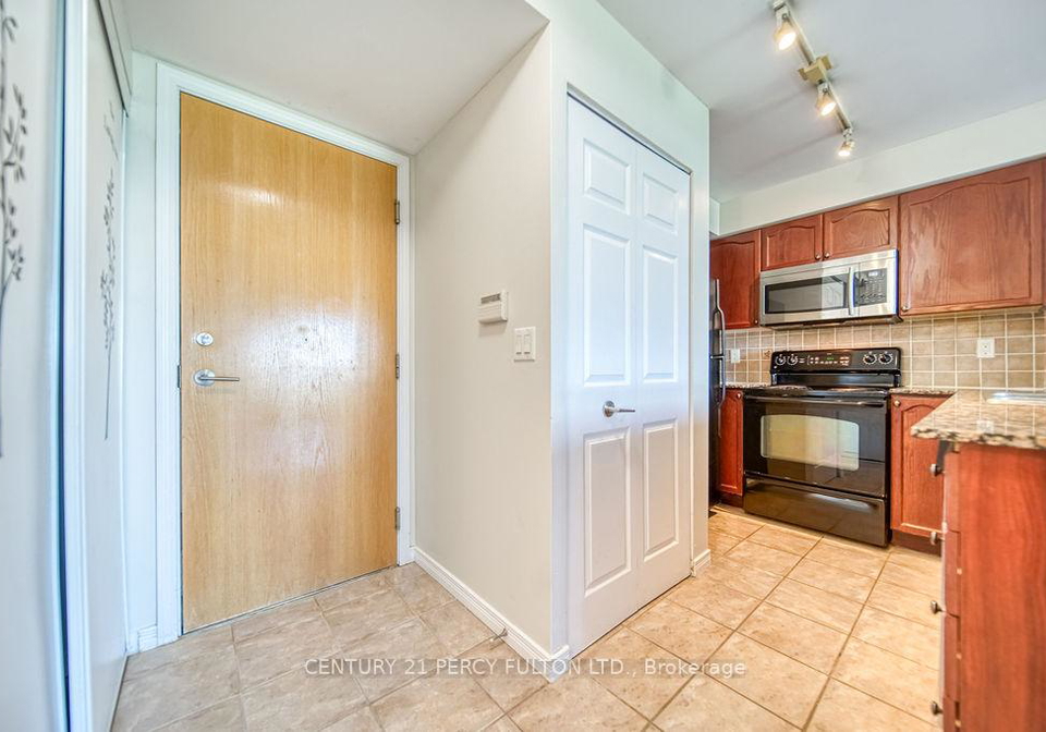 340-watson-street-w-whitby-ontario-e12437692
