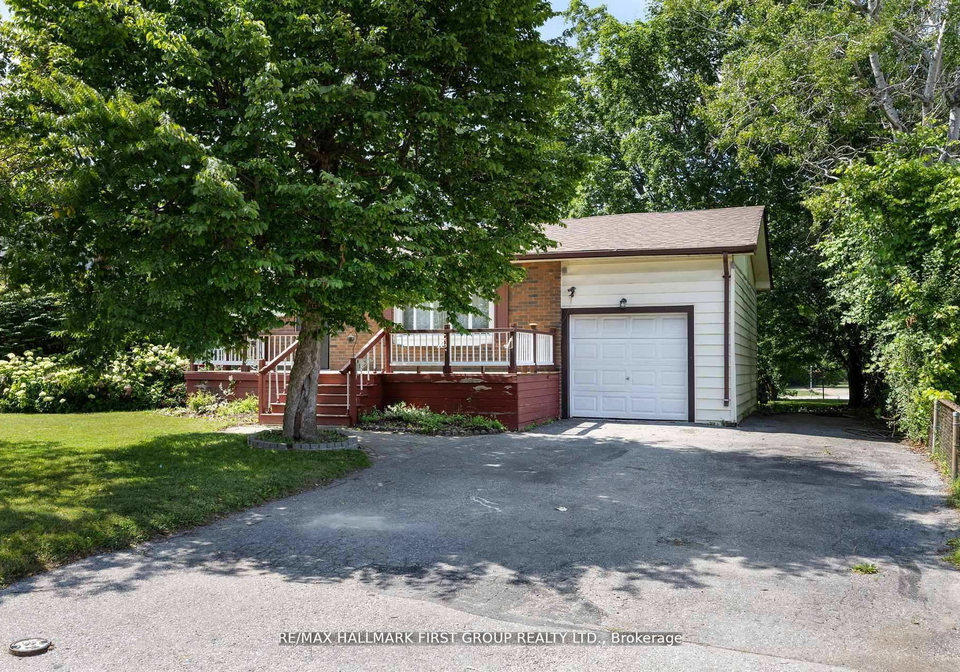 20-lambard-crescent-ajax-ontario-e12437765