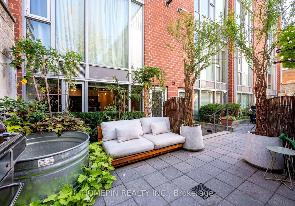 38-boston-avenue-toronto-ontario-e12437861