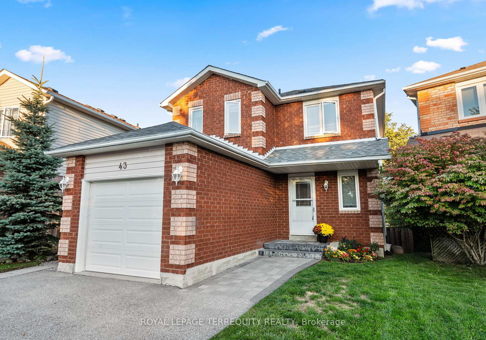 43-champine-square-clarington-ontario-e12437926
