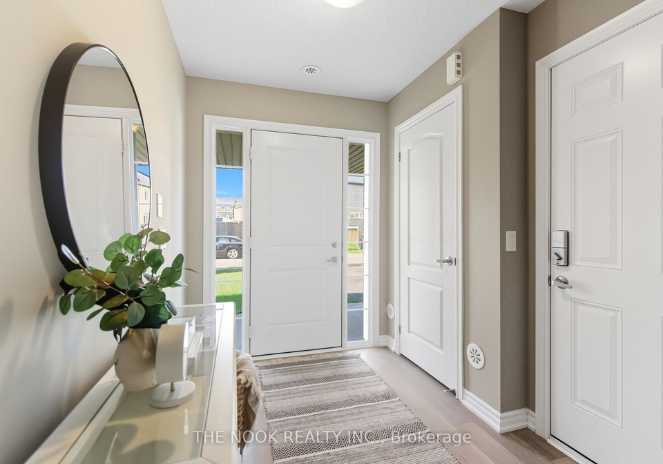 12-tabaret-crescent-oshawa-ontario-e12437996