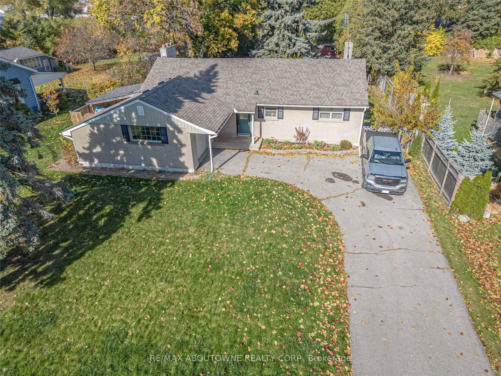 120-northview-avenue-whitby-ontario-e12438436