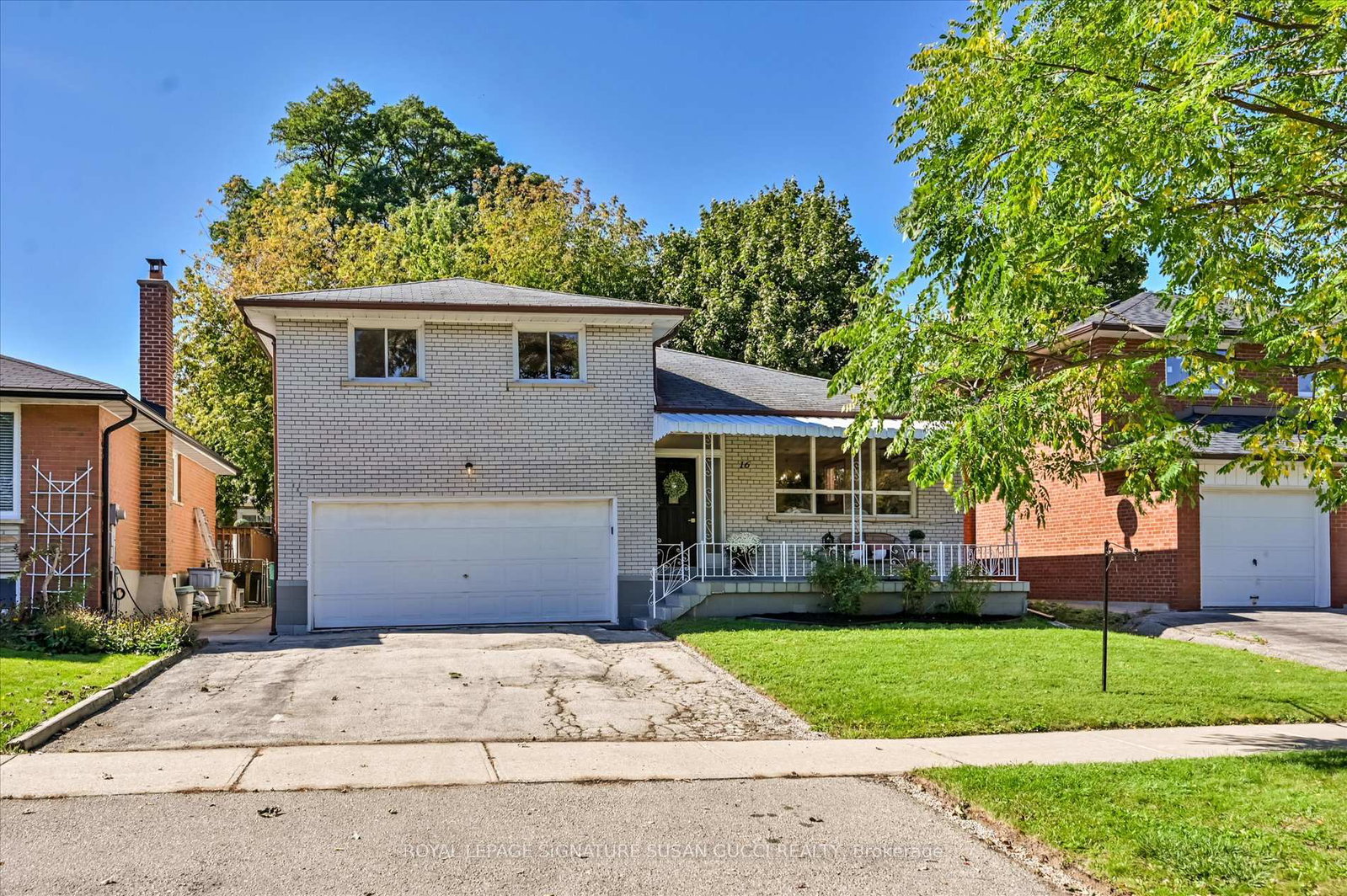 16-munford-crescent-east-york-ontario-e12438560