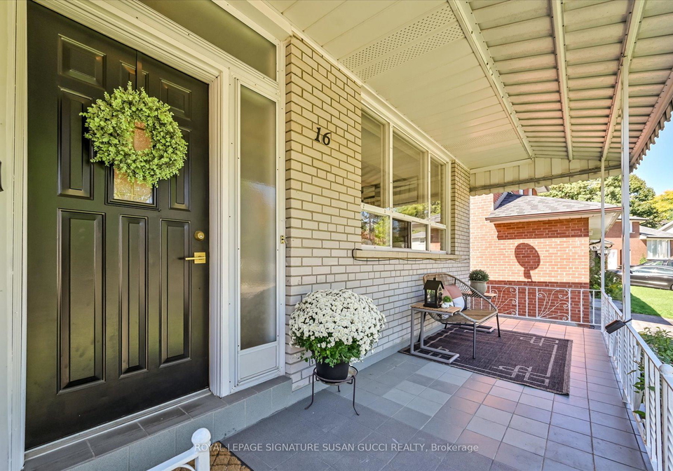 16-munford-crescent-east-york-ontario-e12438560