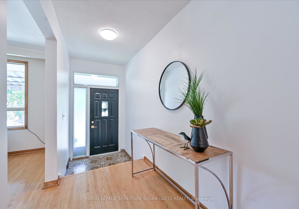 16-munford-crescent-east-york-ontario-e12438560