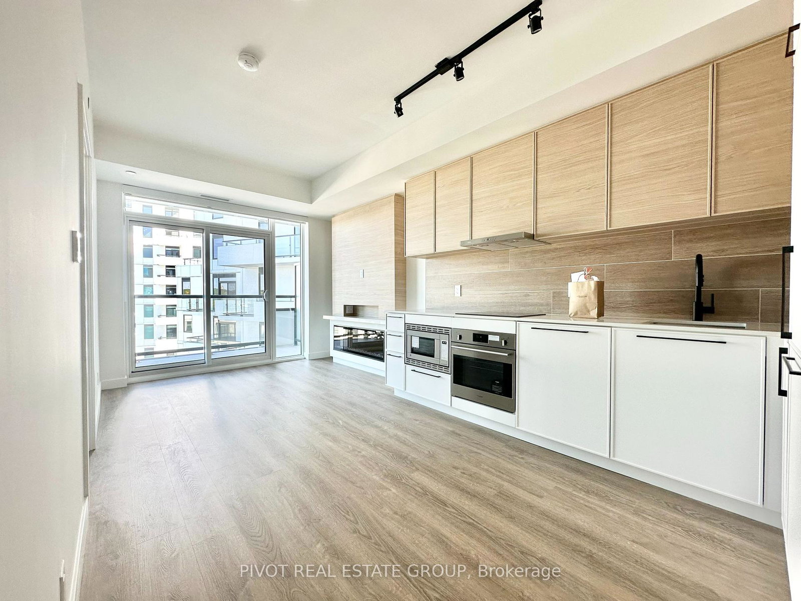 1050-eastern-avenue-toronto-ontario-e12438629