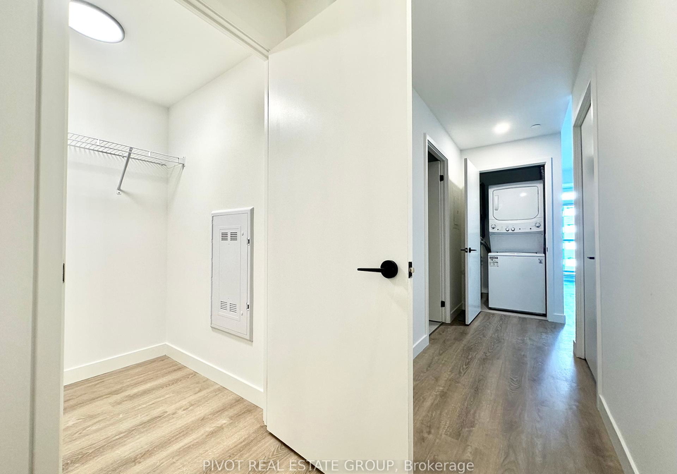 1050-eastern-avenue-toronto-ontario-e12438629