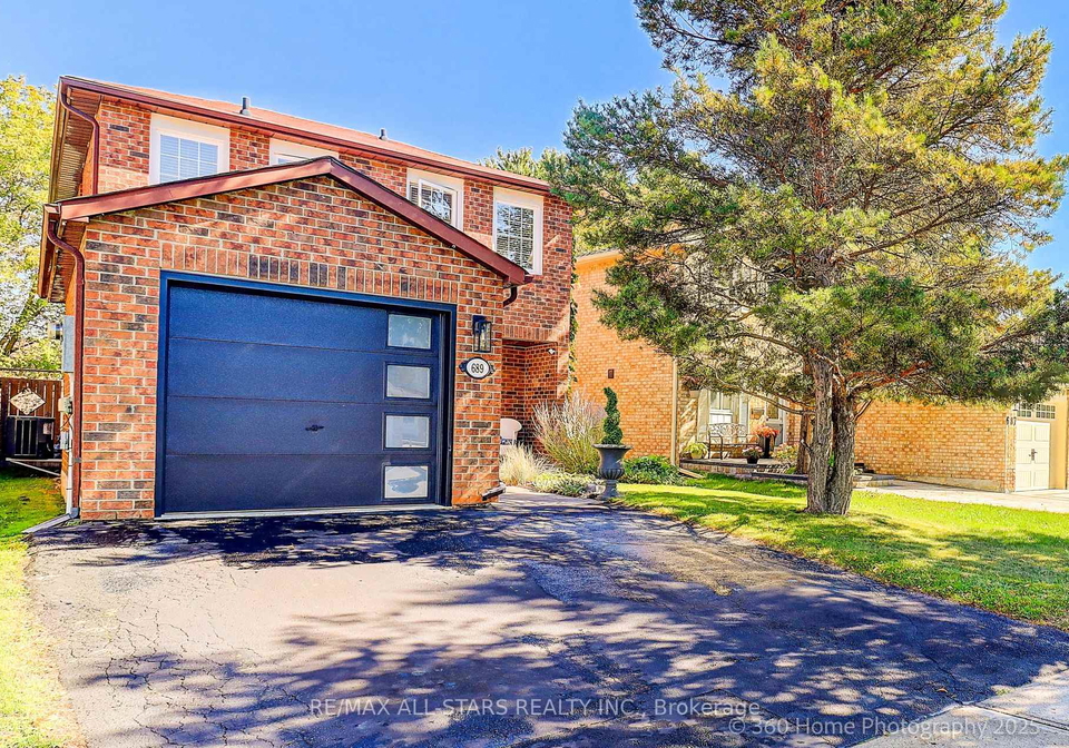 689-foxwood-trail-pickering-ontario-e12438997