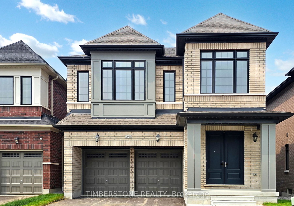 1044-pisces-trail-pickering-ontario-e12439225