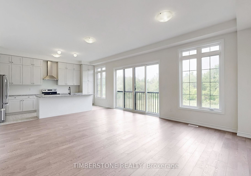 1044-pisces-trail-pickering-ontario-e12439225