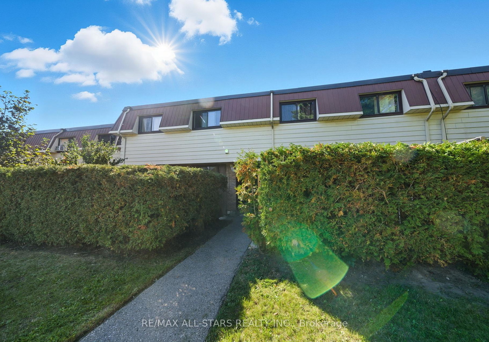 506-normandy-street-oshawa-ontario-e12439735