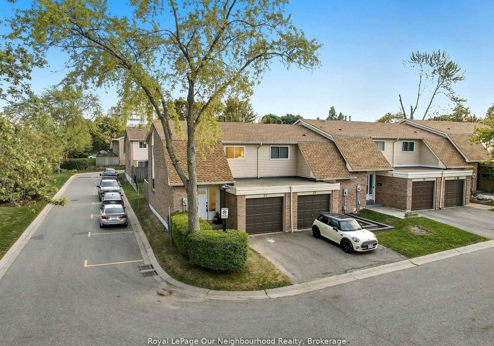 37-robbie-crescent-ajax-ontario-e12439982